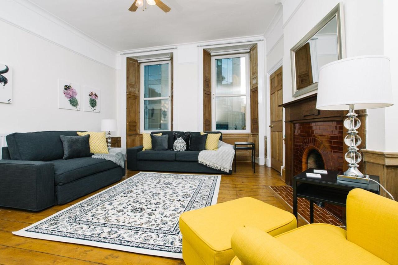 Joivy Great Location! Heart Of City Centre 3Bed Apartment Edinburgh Bagian luar foto