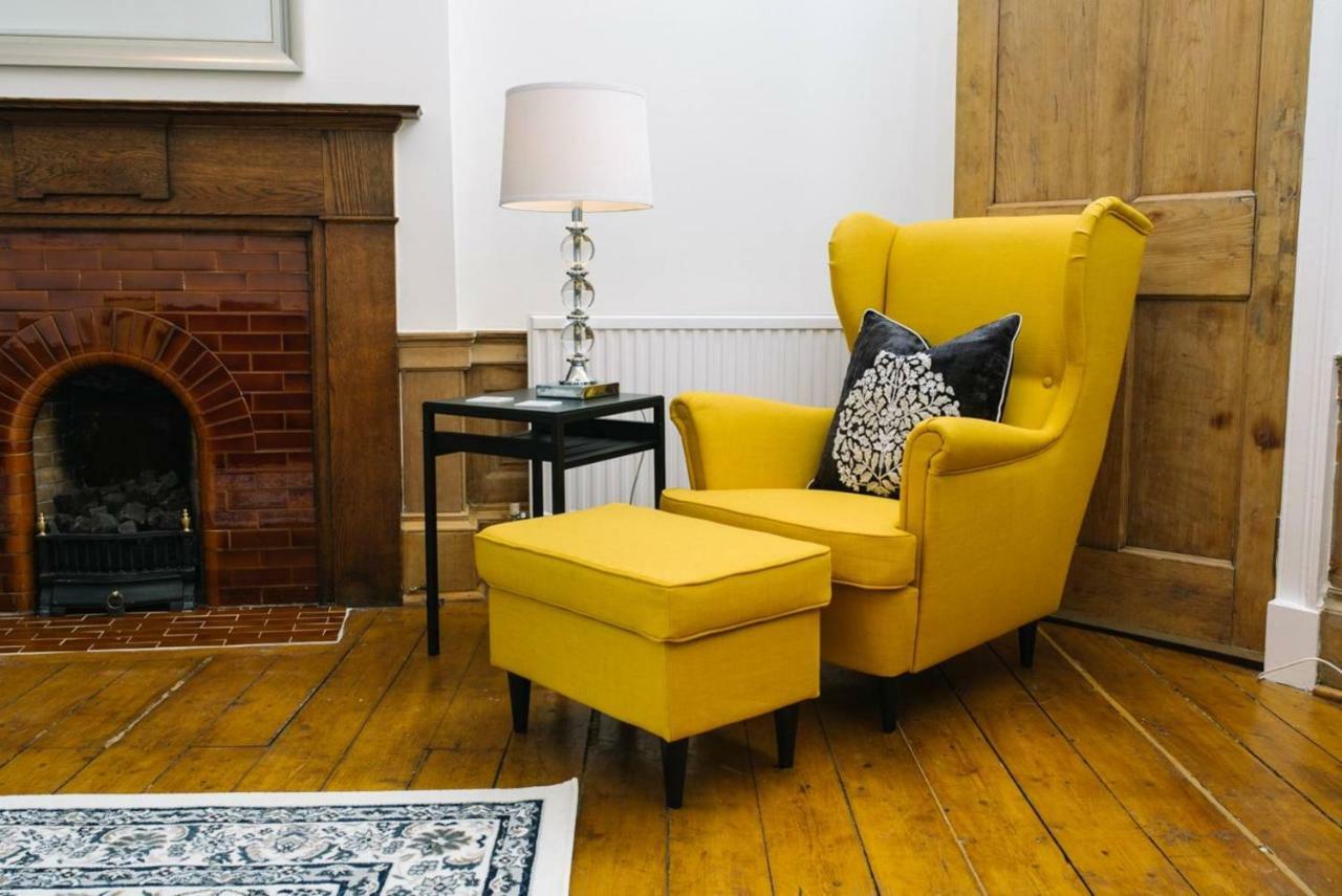 Joivy Great Location! Heart Of City Centre 3Bed Apartment Edinburgh Bagian luar foto