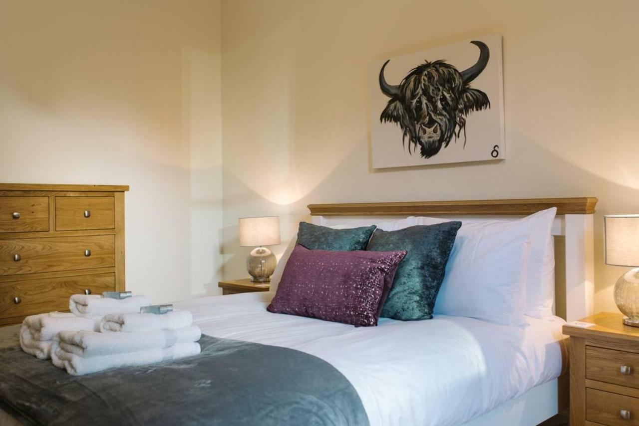 Joivy Great Location! Heart Of City Centre 3Bed Apartment Edinburgh Bagian luar foto